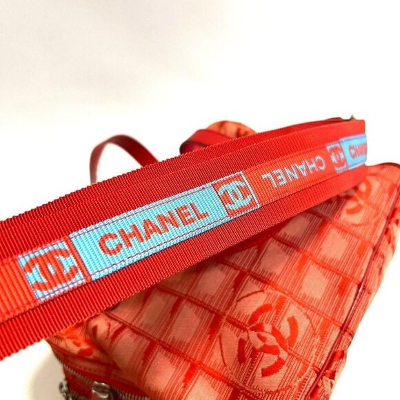Authentic CHANEL CC Logo Sports Line Red Tote Bag Shoulder Bag Crossbody Bag - Picture 8 of 12